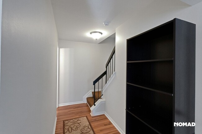 Foto del edificio - Charming 3BR Townhome in Germantown