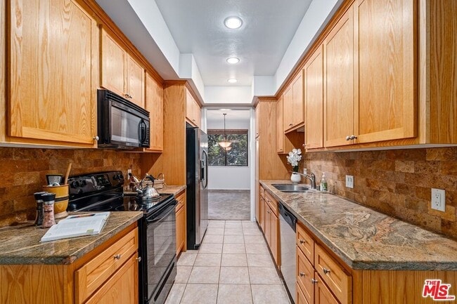 Photo - 306 Bora Way Apartment