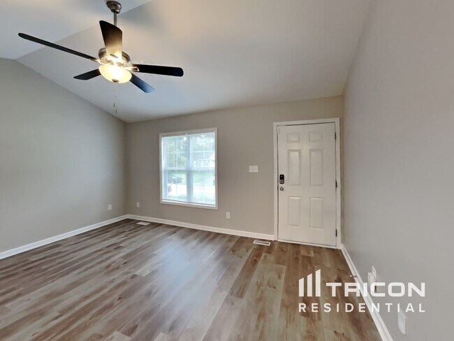 Building Photo - 2056 Ballston Pl