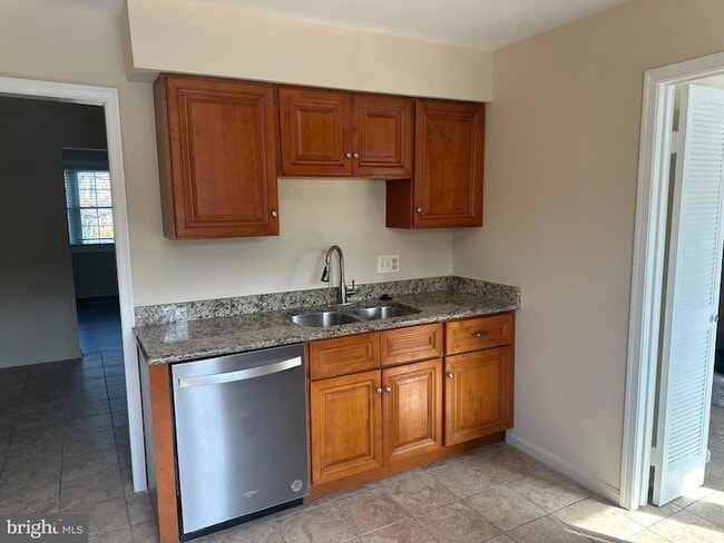 Photo - 8146 Larkin Ln Townhome