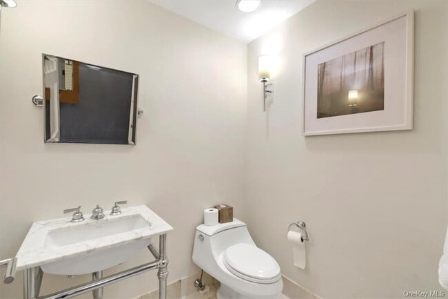 Foto del edificio - 1 Renaissance Square