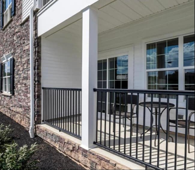 Building Photo - 718 Stiller Ln