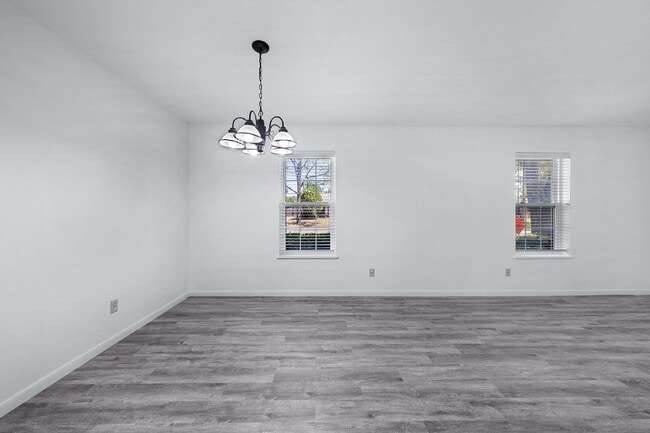 Building Photo - 924 Imperial Dr