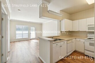 Building Photo - 4551 Strutfield Ln