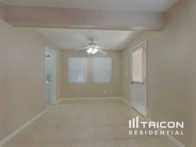 Building Photo - 15375 Hopedale Ln