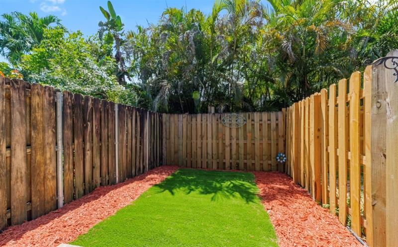 Foto principal - 6131 SW 42nd Ct