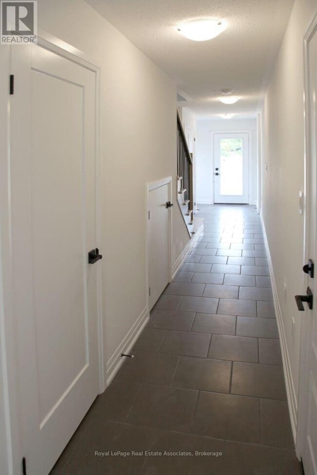 Building Photo - 40 WINDTREE WAY