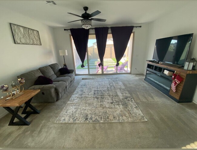 Building Photo - 44247 W Palo Aliso Way