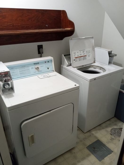 Building Photo - 4766 Wolverton Ln