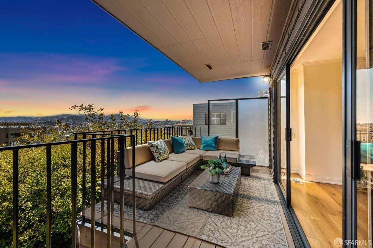 Foto principal - 2171 Sacramento St