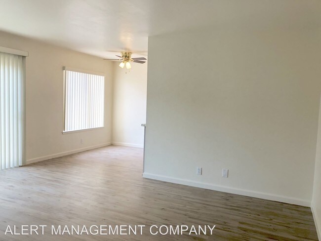 Building Photo - 2 br, 1 bath House - 2556 Bolker Dr.