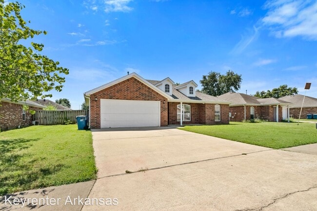 Building Photo - 3 br, 2 bath House - 3805 SW Carriageway Av