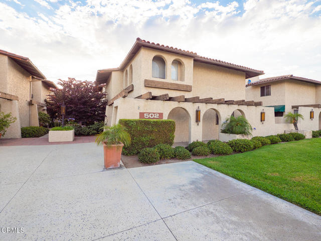 Foto del edificio - 502 W Huntington Dr