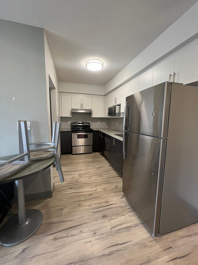 Photo du bâtiment - 258A-258A Sunview St