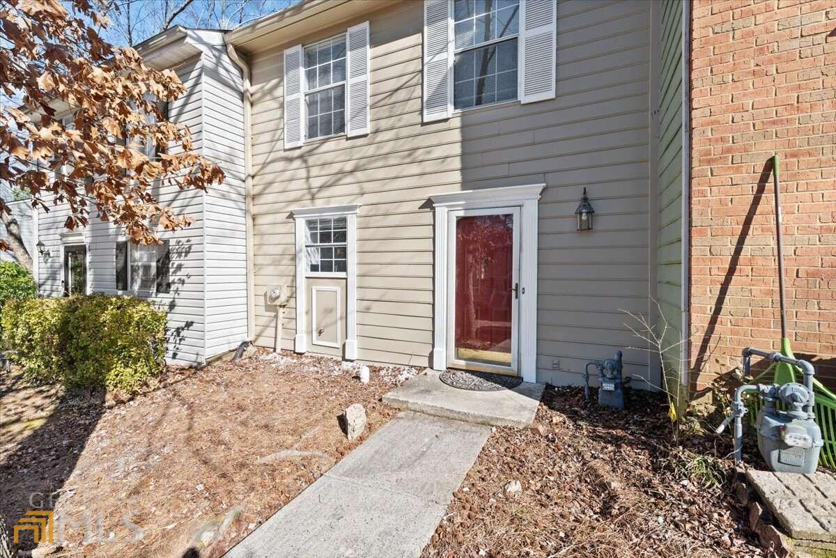 Primary Photo - 770 Coventry Township Pl