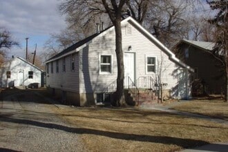 Building Photo - 739 Custer Ave