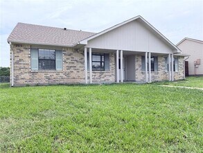 Building Photo - 7712 Underwood Dr