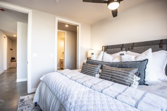 Foto del edificio - The District Lofts