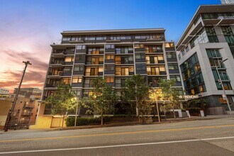 Building Photo - 333 Fremont