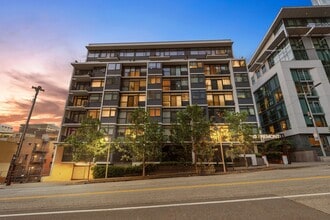 Building Photo - 333 Fremont
