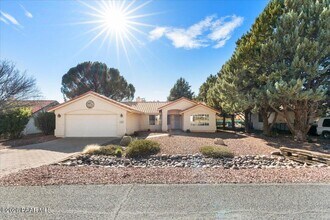 Building Photo - 11055 Lariat Ln