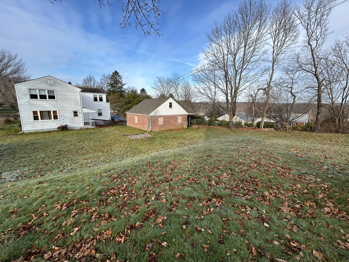 Primary Photo - 34 Rose Hill Rd