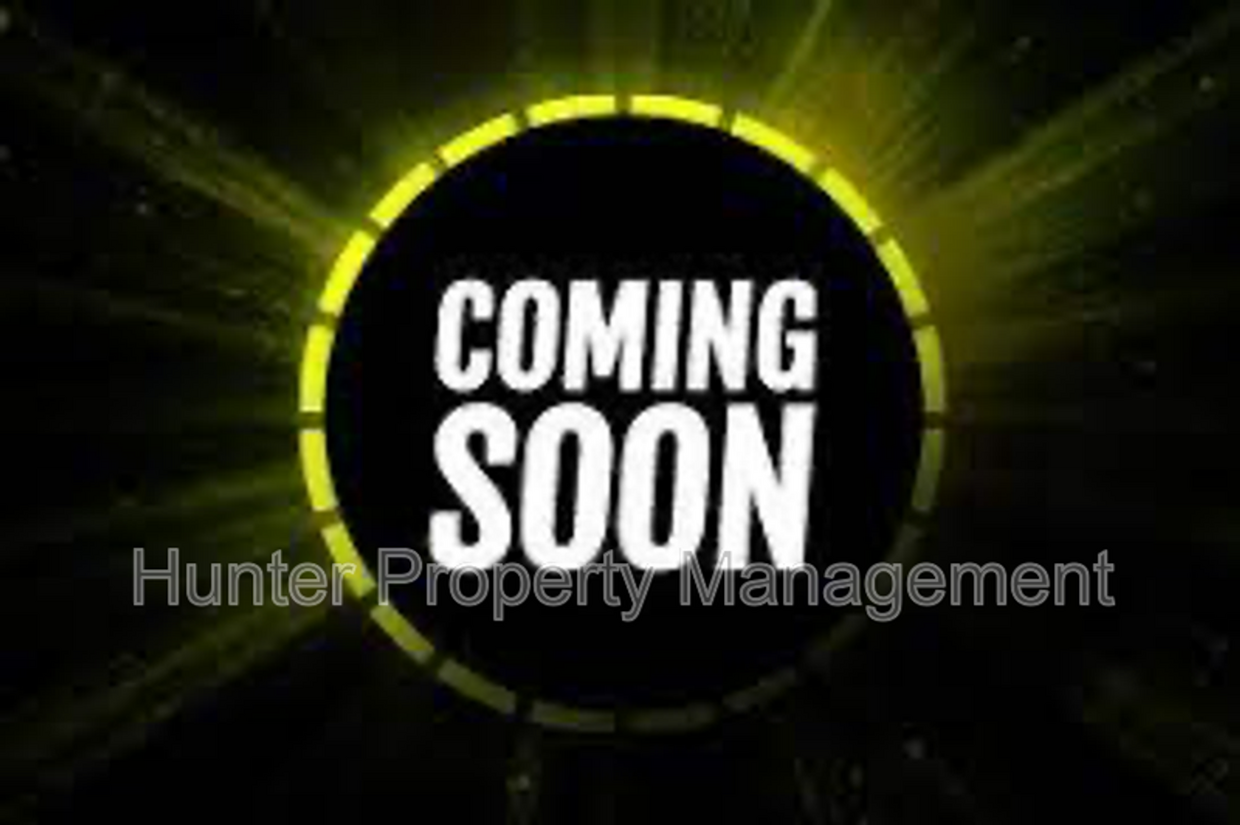Primary Photo - Hey Nixa! 3 Bed 2 bath ready for you!