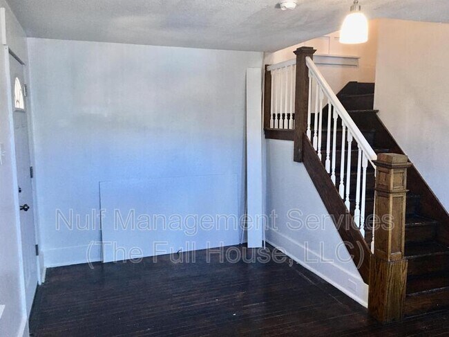 Building Photo - 125 Pentland Ave