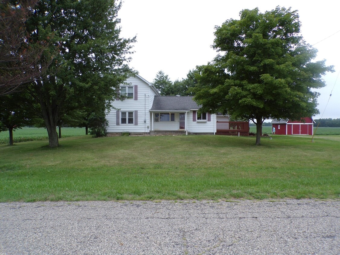 14780 Lickley Rd, Waldron, MI 49288 House Rental in Waldron, MI