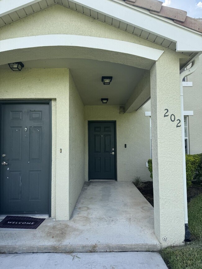 Foto del edificio - 122 SW Peacock Blvd