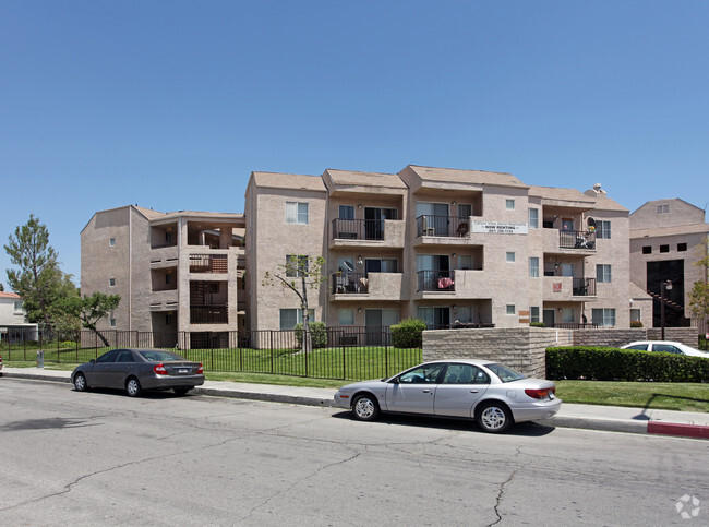 Building Photo - Canyon Villas Senior Apartments