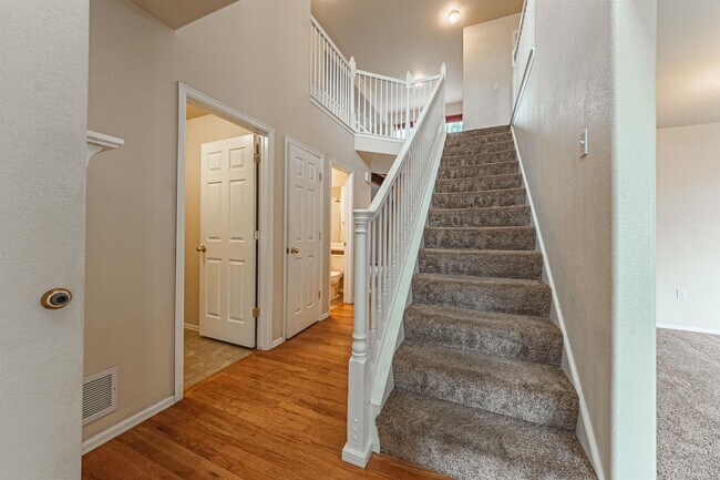 Building Photo - 4895 Jedediah Smith Rd