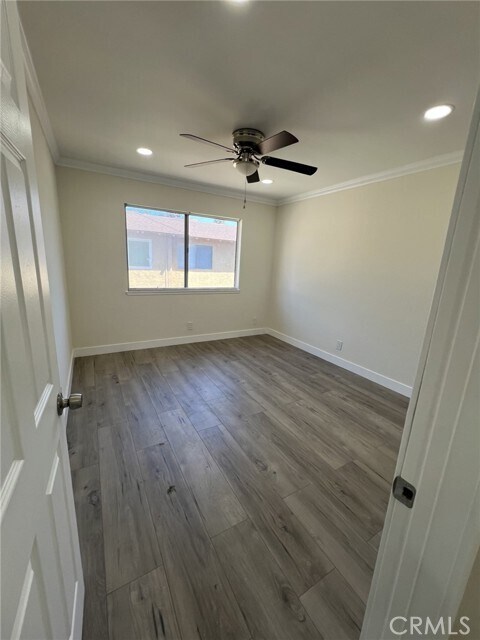 Foto del edificio - 12545 Cuesta Dr