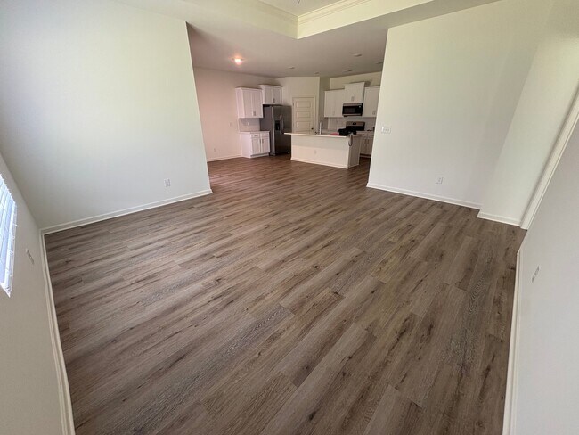 Foto del edificio - 9894 Chelsea Pk Trl