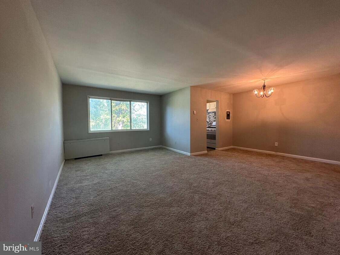 Foto principal - 9730 Glen Ave