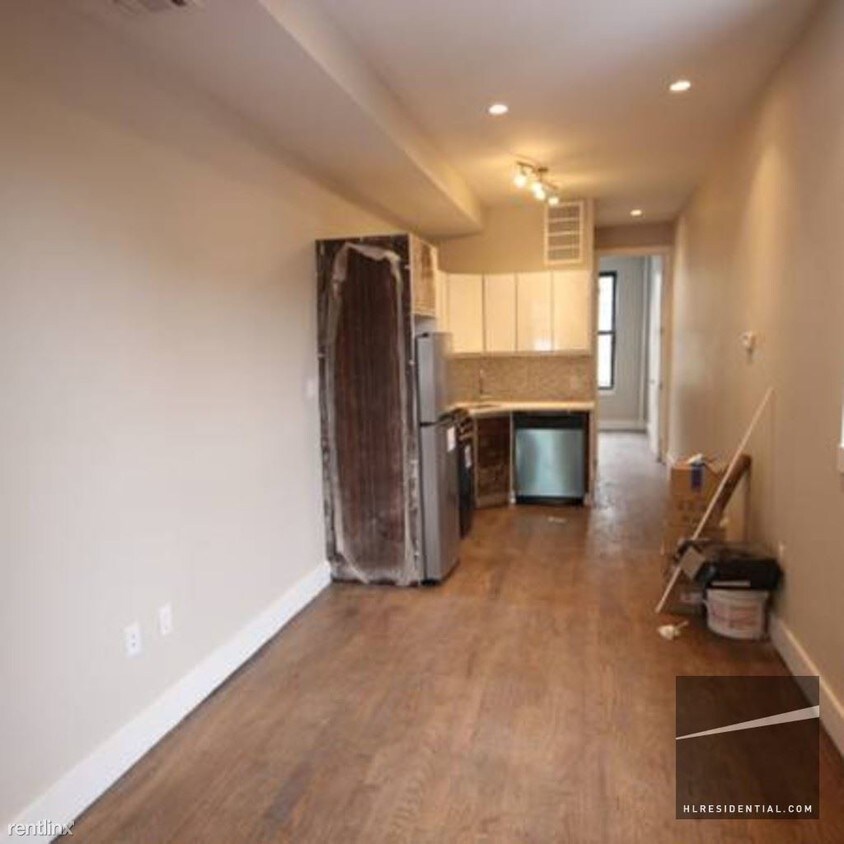 Foto del edificio - 126 Melrose St