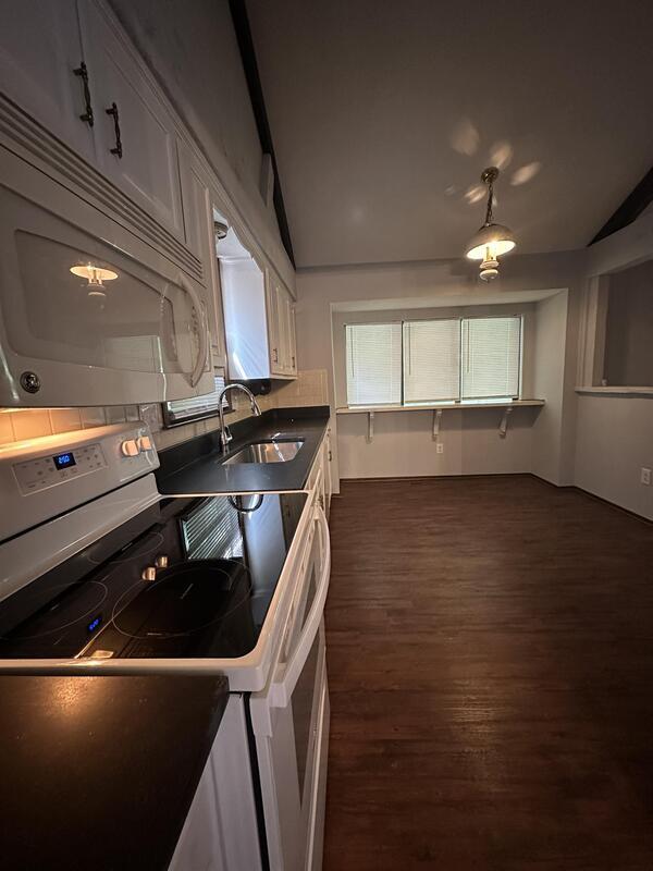 Building Photo - 4814 NW 80th Terrace