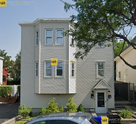 Primary Photo - 237 Trenton St