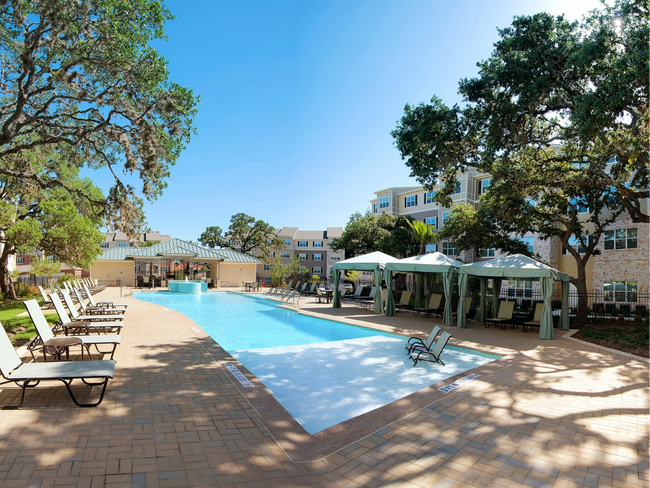 Resort Style Pool - Siena on Sonterra