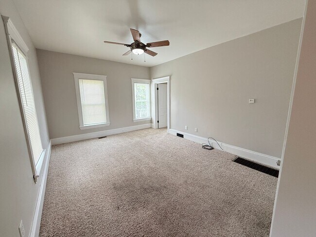 Foto del edificio - 315 W Trail St