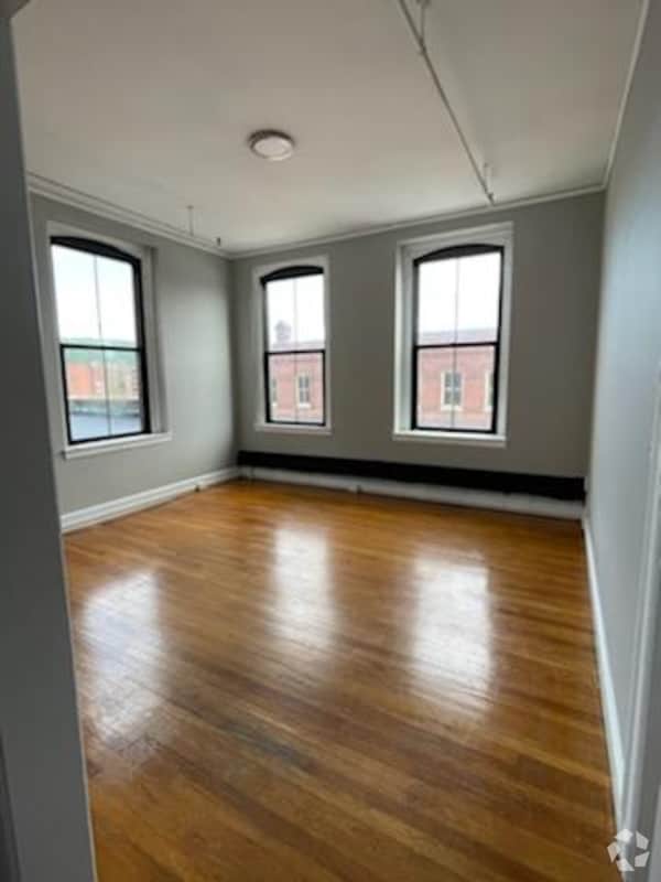 New Apartments under 1,500 in Keene, NH 1 Rentals