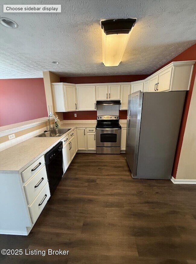 Foto del edificio - 12402 Bristol Bay Pl