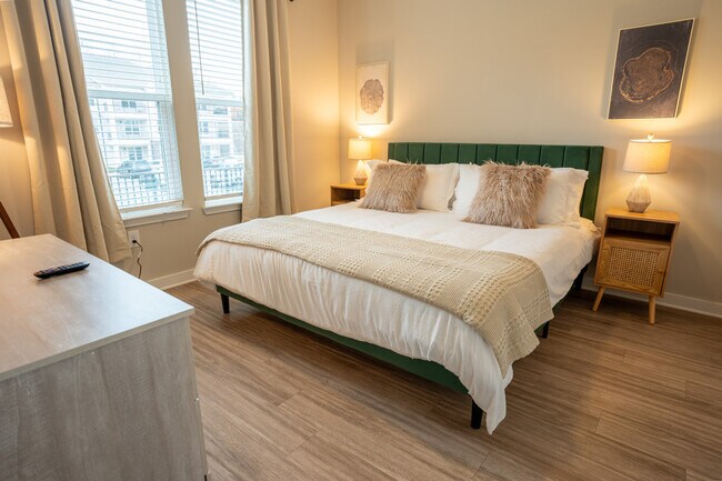 Foto del edificio - 110 Addison Rd