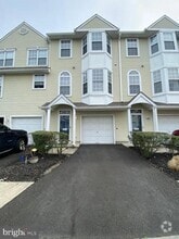 Building Photo - 6702 Riverfront Dr