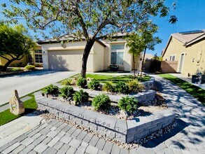 Building Photo - 3760 Candytuft Ridge Ave