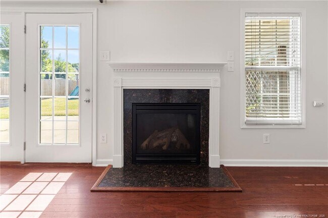 Foto del edificio - 149 Brightwood Dr