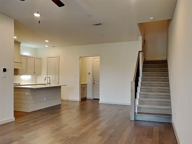 Foto del edificio - 7362 Sprangletop St