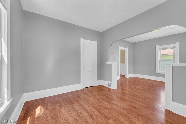 Building Photo - 12520 Carrington Ave
