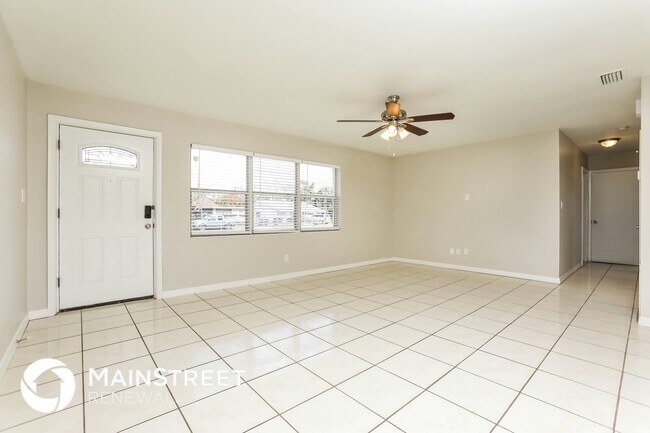 Foto del edificio - 4424 Edgebrook Dr