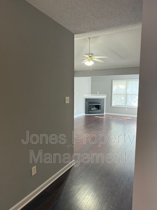 Foto del edificio - 1526 Union Rd